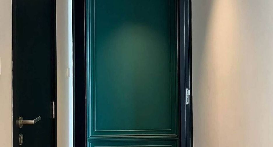 For sale 2 bedrooms condo in Yan Nawa, Bangkok