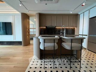Condo en venta de 2 habitaciones en Yan Nawa, Bangkok