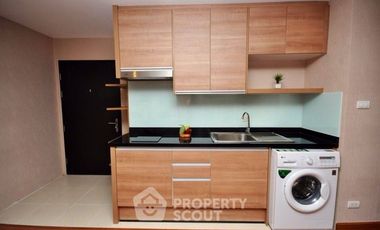 For sale 1 bed condo in Huai Khwang, Bangkok