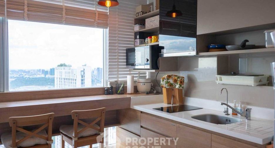 For sale 1 bed condo in Phaya Thai, Bangkok