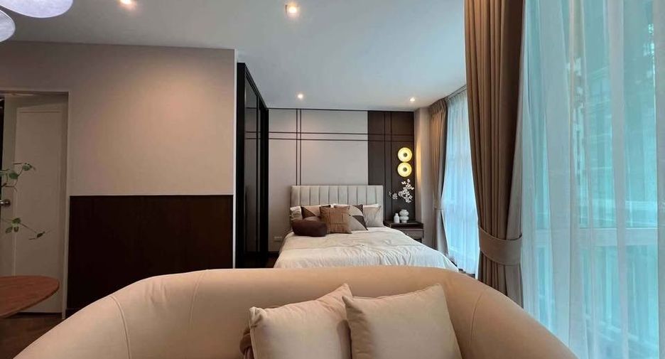 For sale studio condo in Watthana, Bangkok