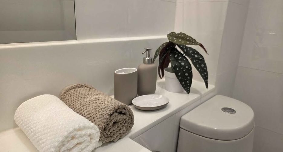 For sale studio condo in Watthana, Bangkok