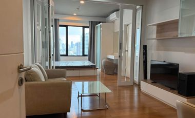 For rent 1 bed condo in Watthana, Bangkok