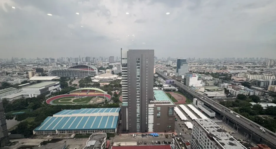 Wohnung zur Miete mit 1 Zimmer in Bang Kapi, Bangkok
