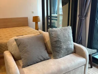 For rent 1 bed condo in Phaya Thai, Bangkok
