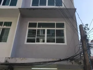 Reihenhaus zur Miete mit 4 Zimmer in Sathon, Bangkok