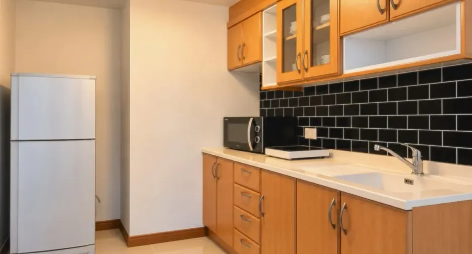 For rent 2 bedrooms condo in Watthana, Bangkok