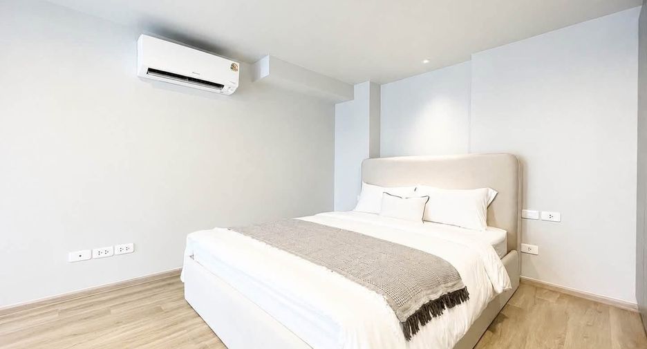 Condo en alquiler de 1 habitaciones en Khlong Toei, Bangkok