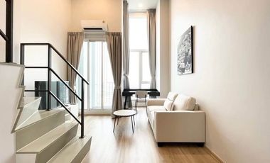 Condo en alquiler de 1 habitaciones en Khlong Toei, Bangkok