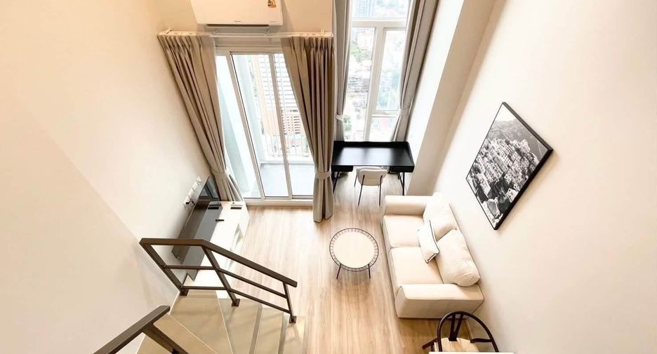 Condo en alquiler de 1 habitaciones en Khlong Toei, Bangkok