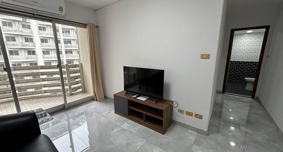 For rent 2 ベッドルーム condo in Yan Nawa, Bangkok