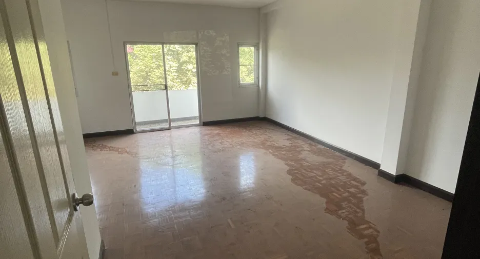 For sale 2 bedrooms townhouse in San Kamphaeng, Chiang Mai