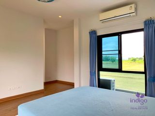 For sale 4 bedrooms house in San Kamphaeng, Chiang Mai