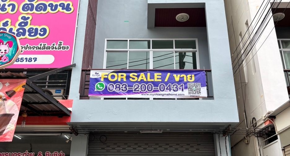 À vendre 2 chambres local commercial à San Kamphaeng, Chiang Mai