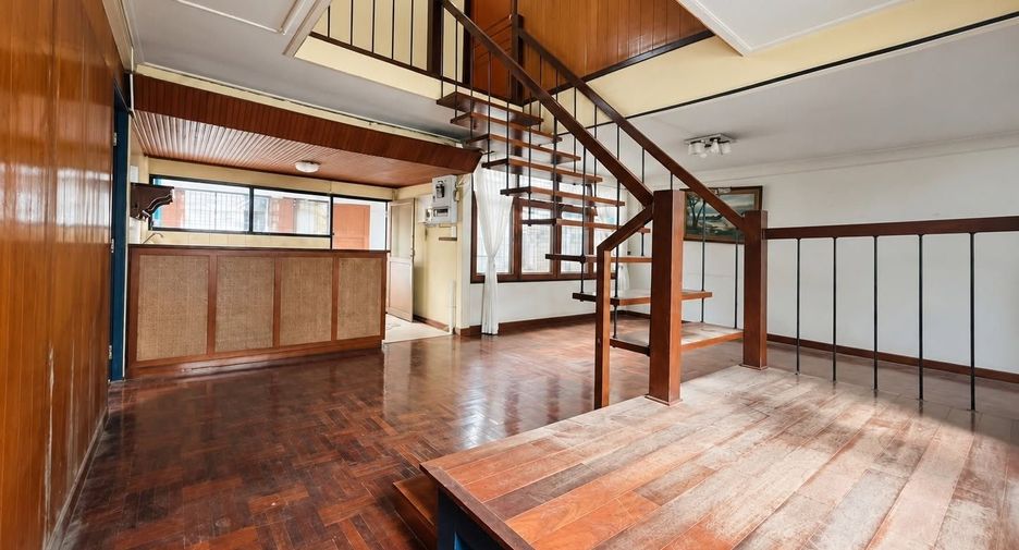 À vendre 3 chambres maison à Watthana, Bangkok