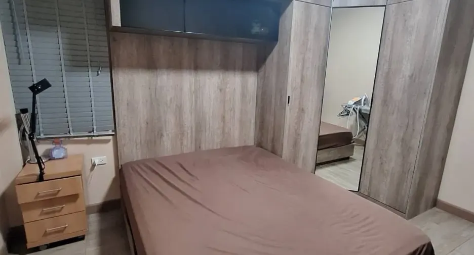 Haus zum Kauf mit 8 Zimmer in Lat Phrao, Bangkok