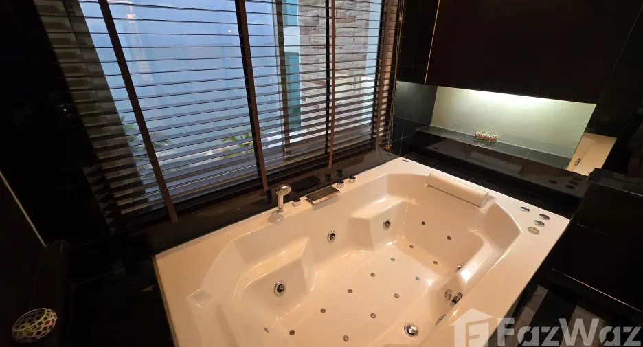 For sale and for rent 2 bedrooms condo in Bang Lamung, Chonburi
