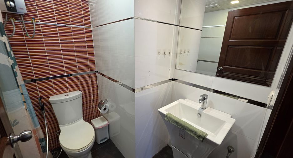 For sale そして for rent 3 ベッドルーム condo in Bang Lamung, Chonburi