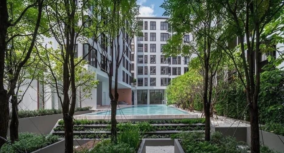 For rent 1 bed condo in Watthana, Bangkok