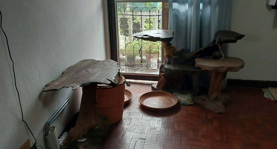 Casa adosada en venta de 4 habitaciones en Lak Si, Bangkok