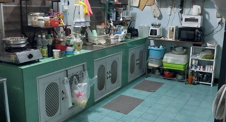 Casa adosada en venta de 4 habitaciones en Lak Si, Bangkok