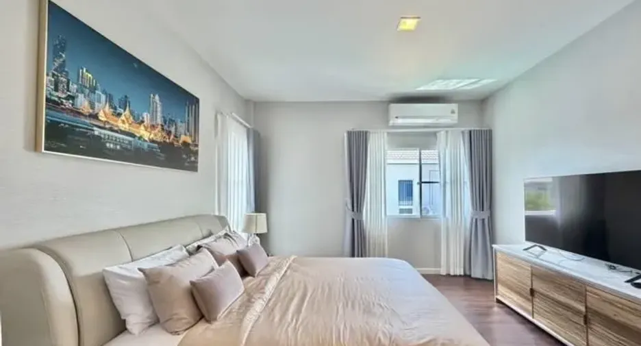 For rent 4 bedrooms house in Mueang Phuket, Phuket