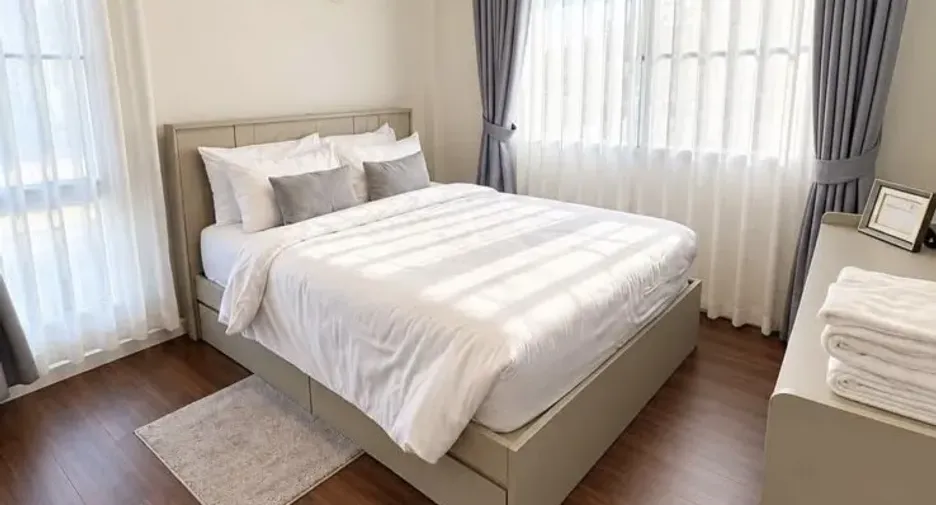 For rent 4 bedrooms house in Mueang Phuket, Phuket