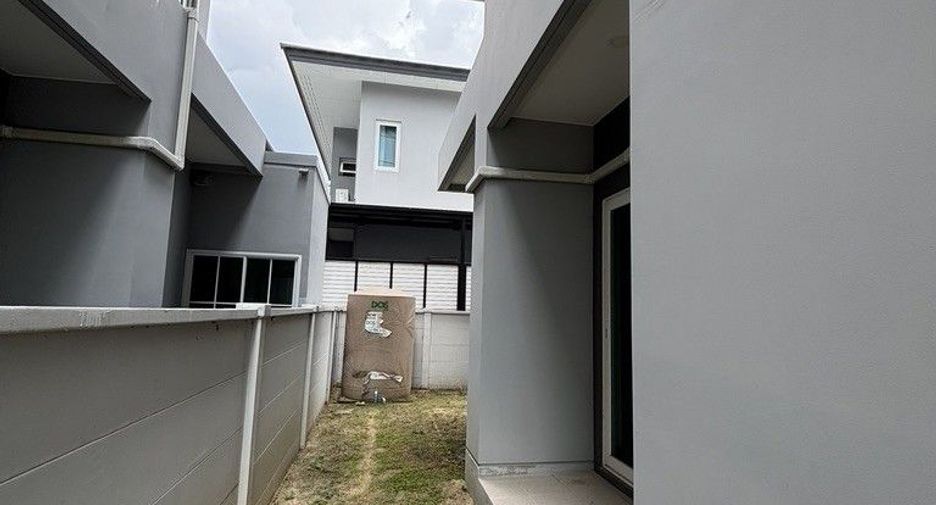 À vendre 4 chambres maison à Thung Khru, Bangkok