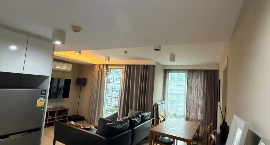 For rent 2 bedrooms condo in Watthana, Bangkok