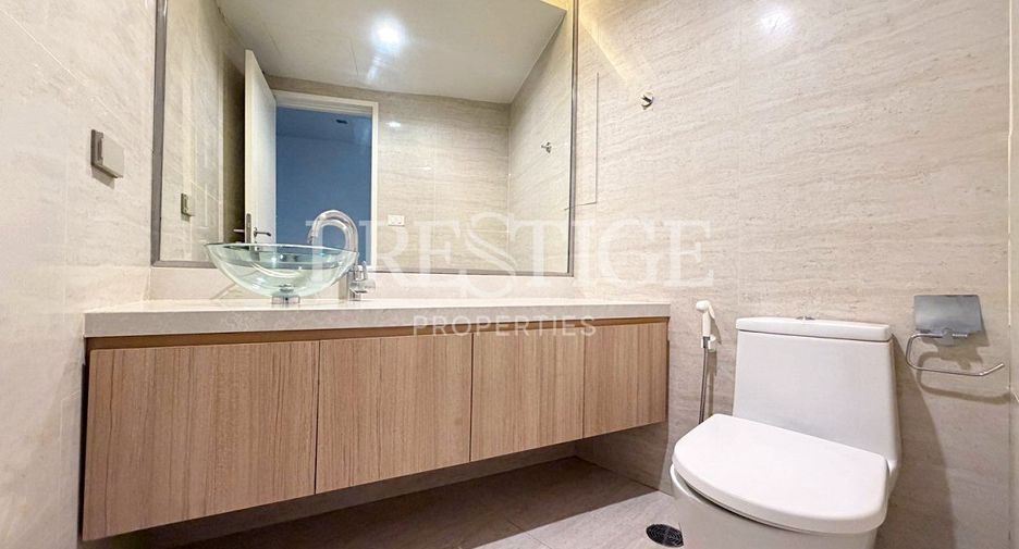 For rent 2 bedrooms condo in Bang Lamung, Chonburi
