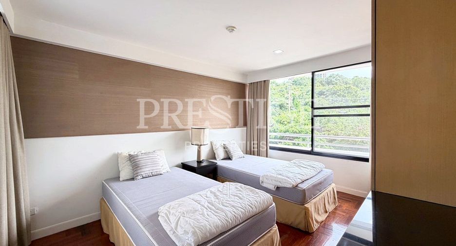 For rent 2 bedrooms condo in Bang Lamung, Chonburi