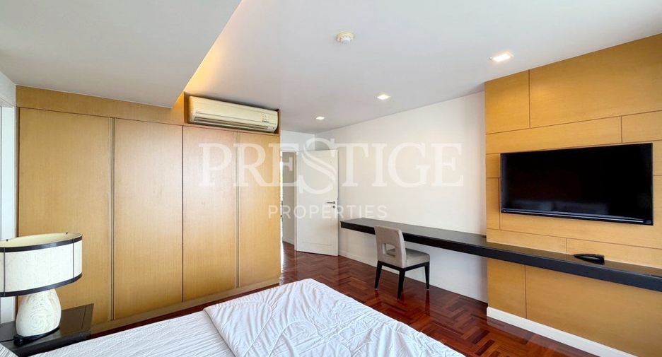 For rent 2 bedrooms condo in Bang Lamung, Chonburi