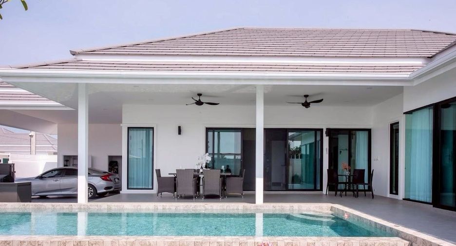 For sale 3 bedrooms villa in Hua Hin, Prachuap Khiri Khan