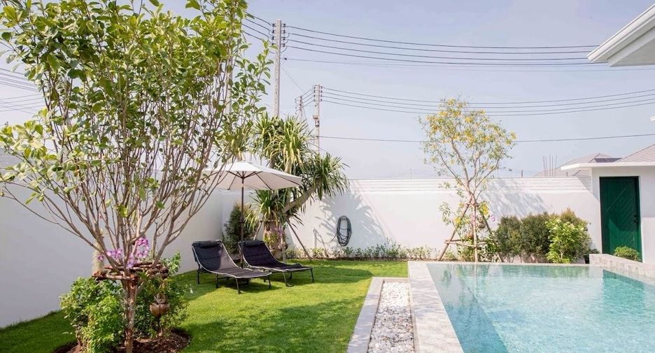 For sale 3 bedrooms villa in Hua Hin, Prachuap Khiri Khan