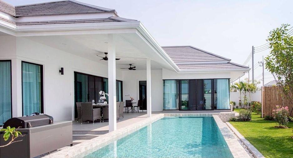 For sale 3 bedrooms villa in Hua Hin, Prachuap Khiri Khan