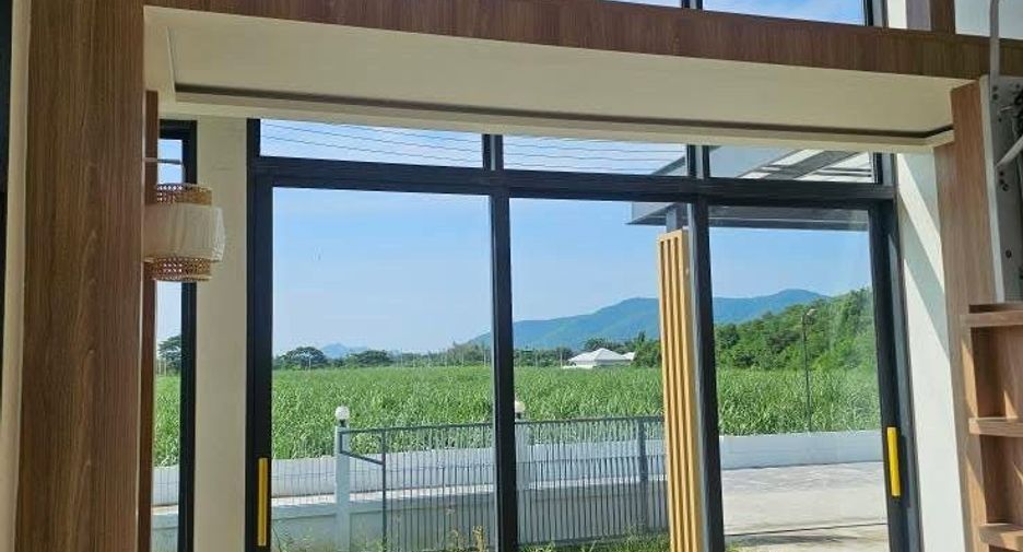 For sale 3 ベッドルーム house in Pran Buri, Prachuap Khiri Khan