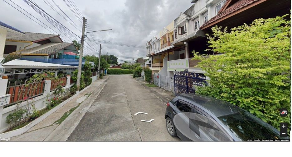 For sale 4 bedrooms townhouse in Mueang Chiang Mai, Chiang Mai