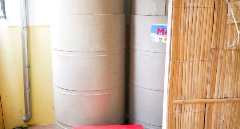 For sale 4 bedrooms townhouse in Mueang Chiang Mai, Chiang Mai