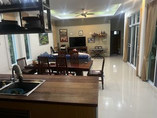 Villa en venta de 2 habitaciones en Saraphi, Chiang Mai