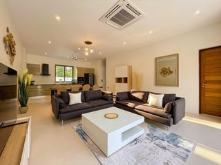For sale 4 bedrooms villa in Ko Samui, Surat Thani