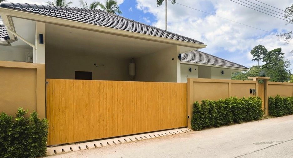 For sale 4 bedrooms villa in Ko Samui, Surat Thani