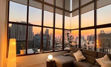 For sale 2 bedrooms condo in Khlong Toei, Bangkok
