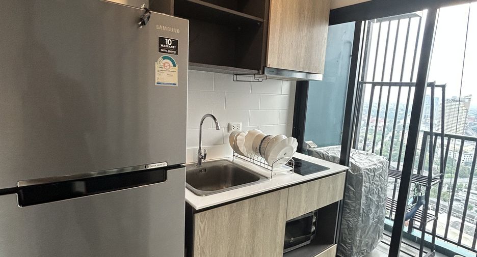 For sale 1 bed condo in Phasi Charoen, Bangkok