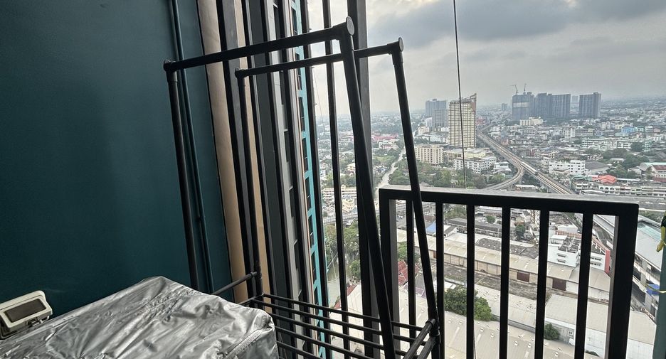 For sale 1 bed condo in Phasi Charoen, Bangkok