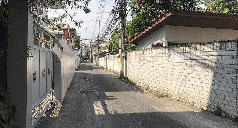 出售 6 卧室 独立屋 在 Bang Sue, 曼谷