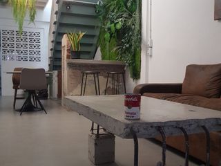 For rent 2 bedrooms townhouse in Huai Khwang, Bangkok
