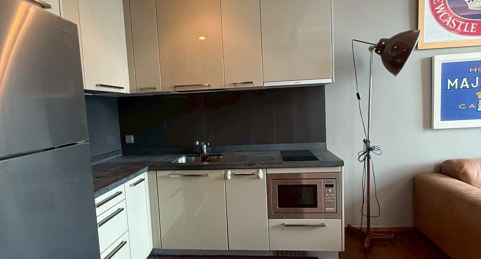 For sale 1 bed condo in Watthana, Bangkok