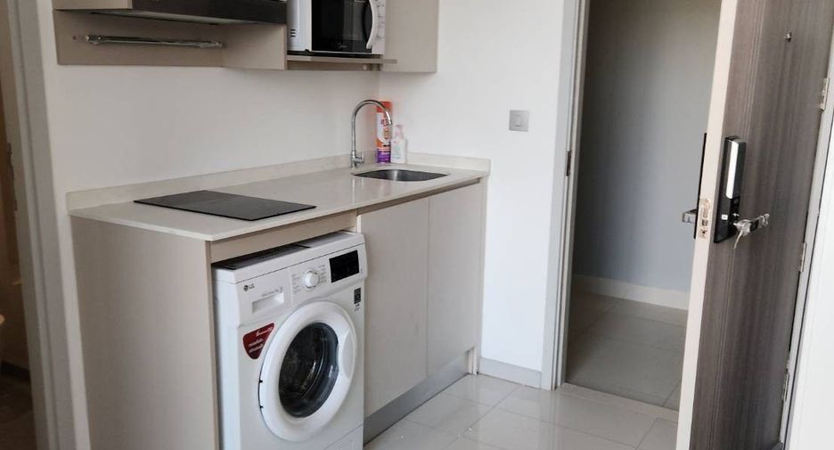 Wohnung zur Miete mit 1 Zimmer in Sathon, Bangkok