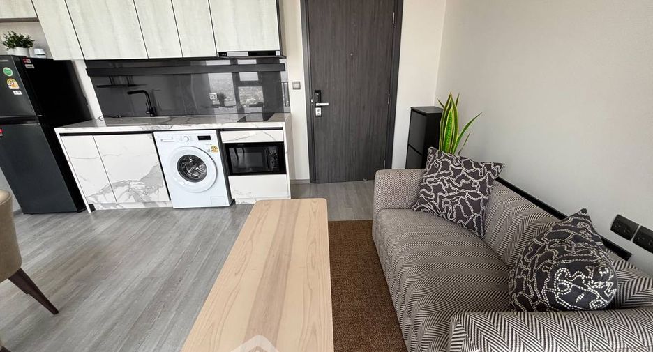For rent 1 bed condo in Phra Khanong, Bangkok