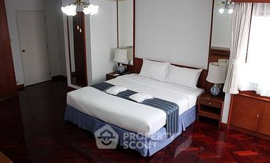 For rent 2 bedrooms apartment in Watthana, Bangkok
